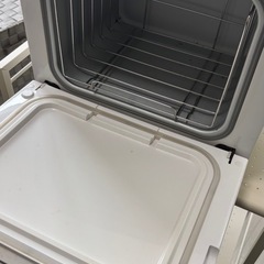 タオル用ウォーマーと台の画像