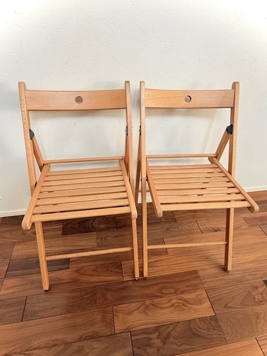 IKEA 折り畳み椅子　
2脚セット　ナチュラルウッド