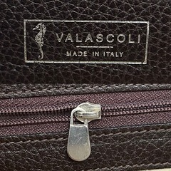 バラスコリVALASCOLIビジネスバッグ ビジネスバック ブリーフケース 書類鞄 bag かばん カバンダークブラウン焦げ茶色レザー本革牛革 高さ約31センチ横幅約42センチマチ約6センチイタリア製 made in italyメンズ（men’s）男性用、紳士の画像