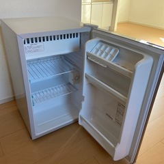 冷蔵庫　DAEWOO 75ℓの画像