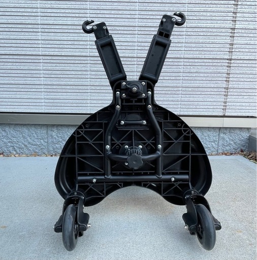 ベビーカーステップボード（1.1万円購入、3ヶ月弱使用）