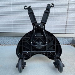 ベビーカーステップボード（1.1万円購入、3ヶ月弱使用）の画像