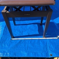 ヤマハ電子ピアノのイスの画像
