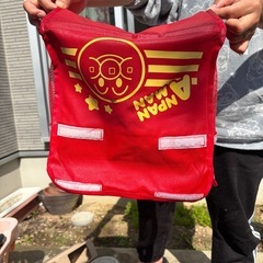 アンパンマン三輪車の画像