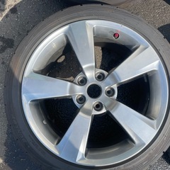 アルミホイールの画像