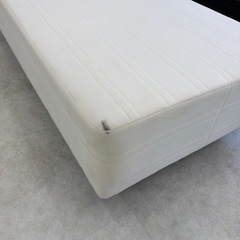 シングルベッドの画像