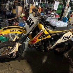 RM125の車体型式RF15A公道不可の画像