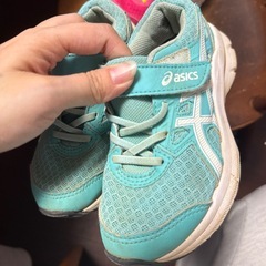 asics 2足セット18.5cmの画像