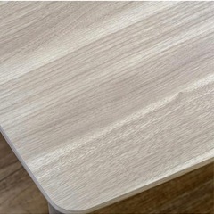 【4/1日に来られる方限定】折りたたみダイニングテーブルの画像