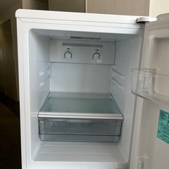 ハイアール２ドア冷蔵庫 148L 2017年製 動作品 
棚がないので特価の画像