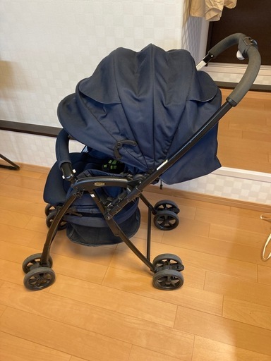 ★美品★アップリカ【カルーンプラスハイシート】4.8kgと軽い 両対面