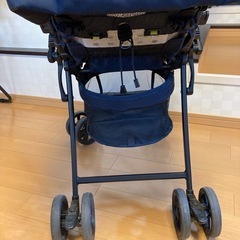 ★美品★アップリカ【カルーンプラスハイシート】4.8kgと軽い 両対面の画像