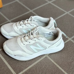 早い者勝ちっ！！24cm ニューバランス　サンファ－の画像