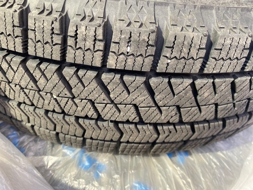 【受渡予定者決定】ブリジストン 155/65R14スタッドレスタイヤ4本 ホイール付