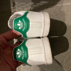 アディダス　スタンスミス　スニーカー　キッズの画像