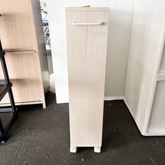 【ドリーム池田】◎ジモティ割7%◎キャスター付き　スリムボックス【48015】の画像