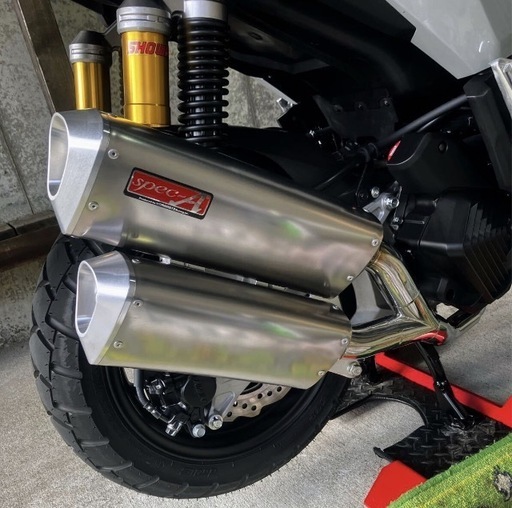 ADV160 Spec-A 2本出し 美品 即納 低音サウンド　値下げ交渉可能です♪