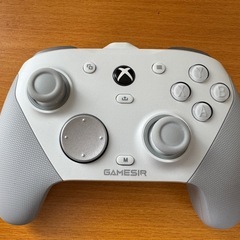 Gamesir G7 Pro ホワイト　
コントローラーの画像