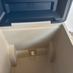 クーラーボックスの画像