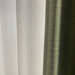 カーテンの画像