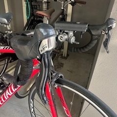 SPECIALIZED ロードバイク カーボンフレームの画像