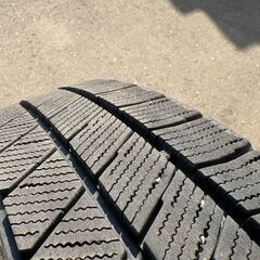 ブリザック　VRX3　205/60/16の画像