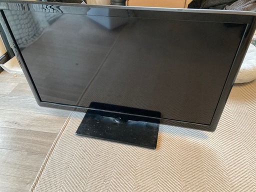 32インチ液晶テレビ (しの) 五反野のテレビ《液晶テレビ》の中古 