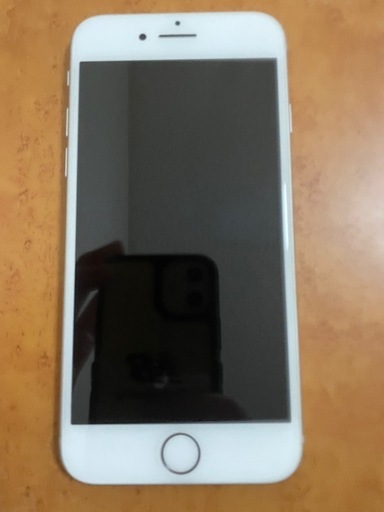 携帯電話/スマホ iPhone8