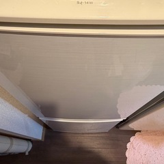 一人暮らし用冷蔵庫（シャープ）
の画像