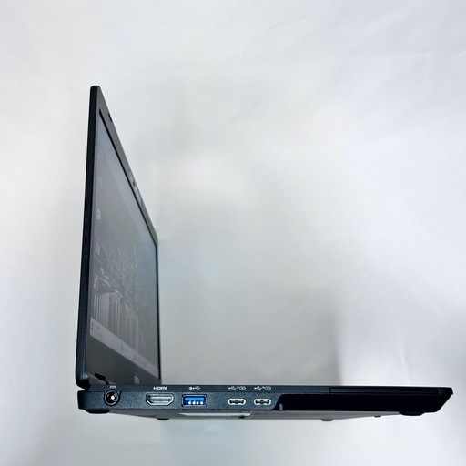 【美品】LIFEBOOK U7311/HX｜第11世代 Corei5｜高年式2022年製｜高速SSD搭載
