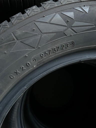 205/60R16スタッドレス