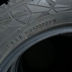 205/60R16スタッドレスの画像