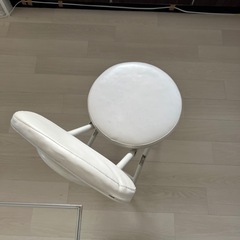 折りたたみ椅子(清掃済)の画像