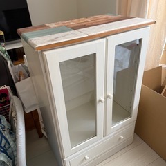 キャビネット・本棚(フレンチカントリー)の画像