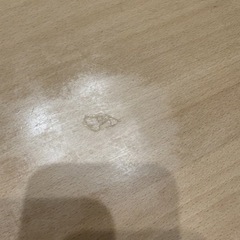 ダイニングテーブルの画像