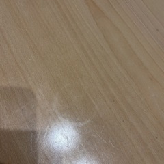 ダイニングテーブルの画像