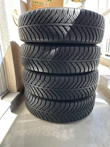 グッドイヤーオールシーズンタイヤ155/65R14