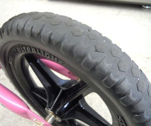 ストライダー 12クラシック 日本正規品 ST-M4 12インチ ピンク バランスバイク 足蹴り 2歳～5歳☆ 札幌市 北区 屯田