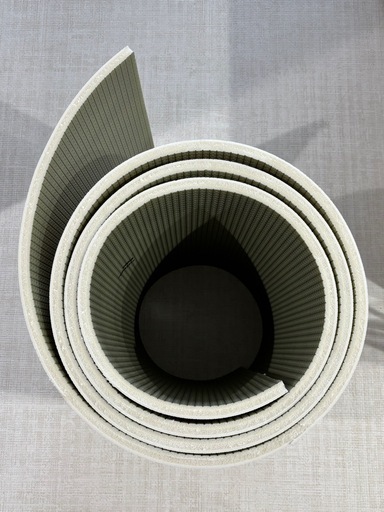 【新品】高品質プレイマット Dwinguler（デュングレ）端材 約58cm×4m