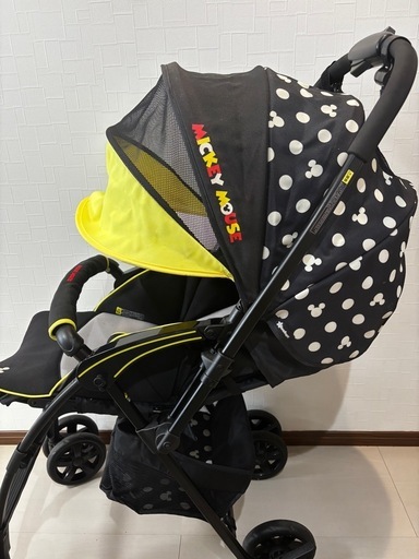 【美品】ミッキー ベビーカー 折りたたみ コンパクト ワンタッチ開閉 軽量