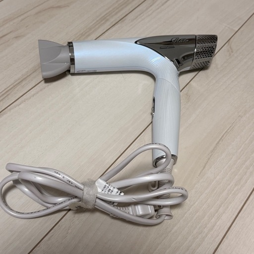 【ジャンク品】リファビューテック ドライヤースマート