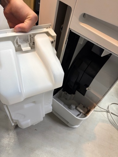 【加湿空気清浄機】【ダイキン】★2021年製 クリーニング済/6ヶ月保証付き【管理番号12403】 九