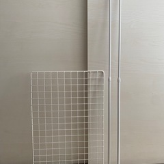 ワイヤーネット　突っ張り棒×2本の画像