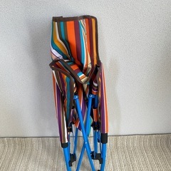 キャンプ用折りたたみ椅子の画像