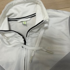 アディダスネオ　レディース　上着　の画像