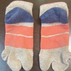 子供　靴下　三本指ソックス　18〜20センチの画像