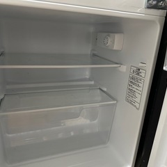 【2024年製/美品】ハイセンス 2ドア冷蔵庫 87L ブラック (HR-K91HB)の画像