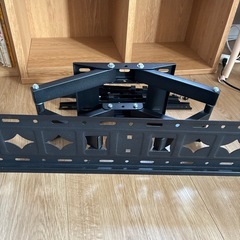 テレビ壁掛け金具の画像