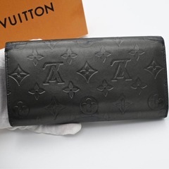 LOUIS VUITTON モノグラムマット ポルトトレゾール インターナショナルの画像