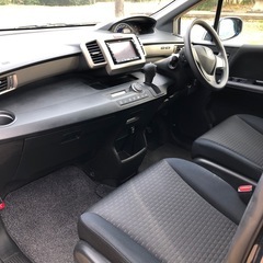 フリードスパイク　激レア電動スカイルーフ　低走行　ワンオーナーの画像